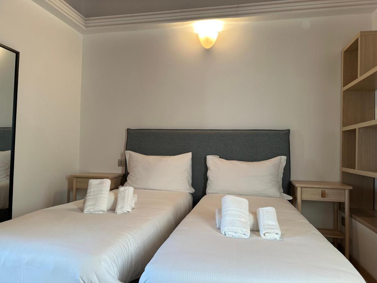 Ng Guest House Il Ris Sassari Bagian luar foto