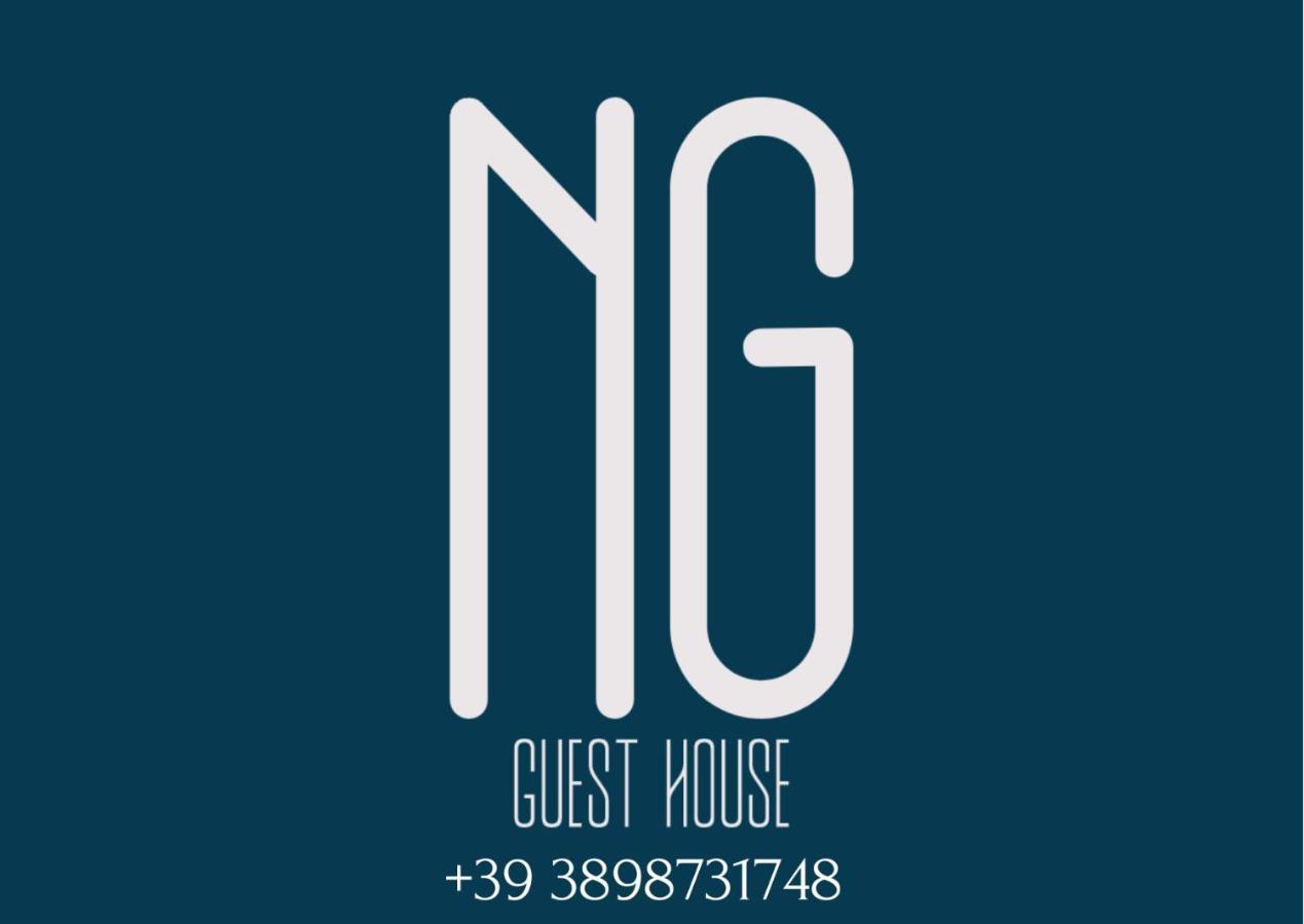 Ng Guest House Il Ris Sassari Bagian luar foto