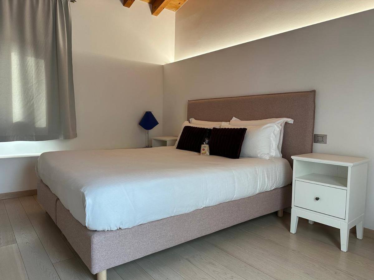 Ng Guest House Il Ris Sassari Bagian luar foto