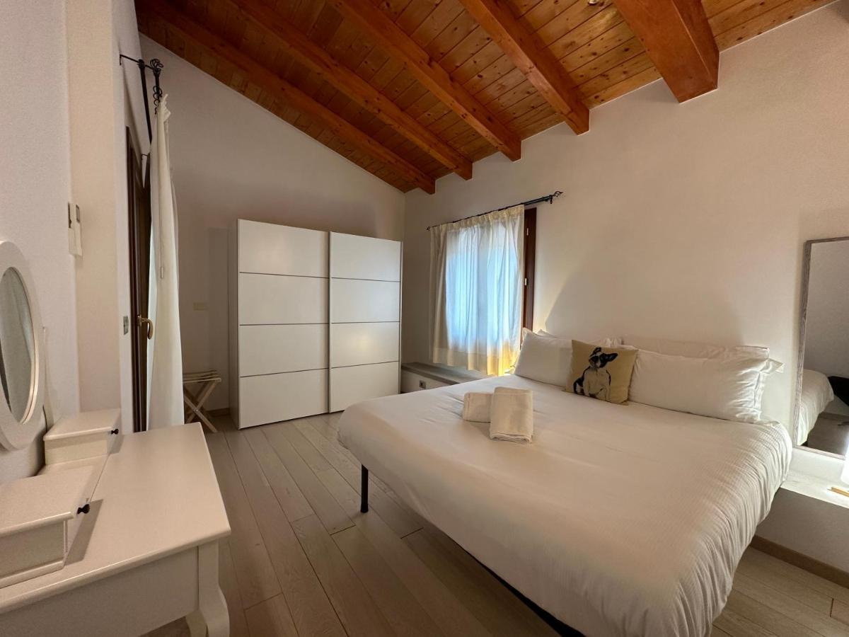 Ng Guest House Il Ris Sassari Bagian luar foto