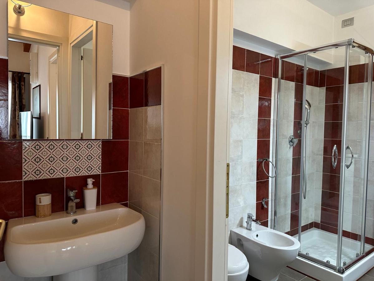 Ng Guest House Il Ris Sassari Bagian luar foto